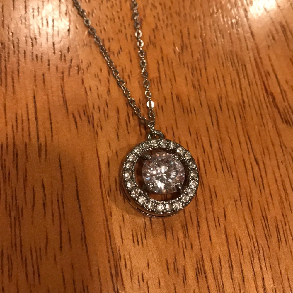 New York and company necklace